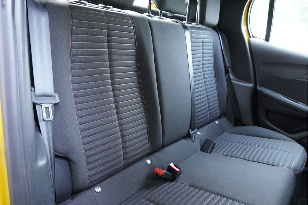 Peugeot 208 (L457XS) met abonnement
