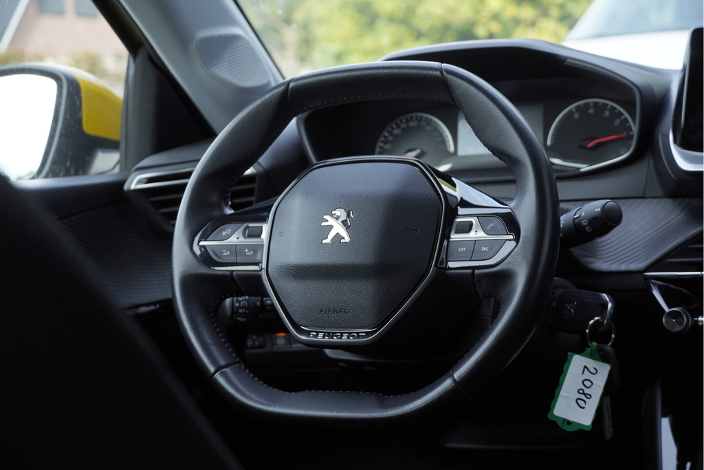 Peugeot 208 (L457XS) met abonnement