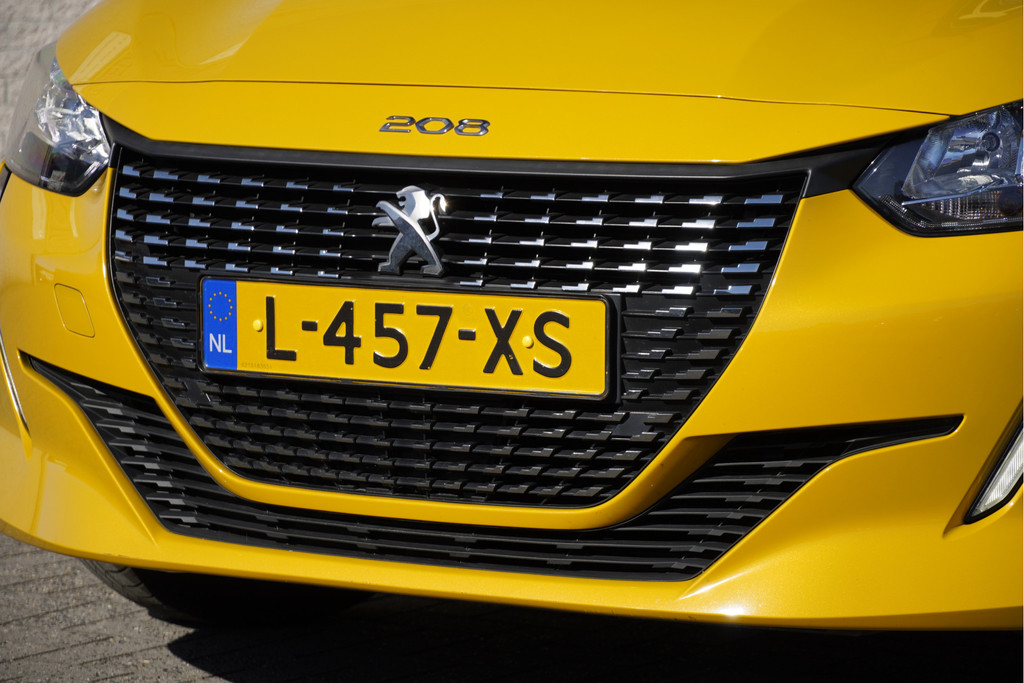 Peugeot 208 (L457XS) met abonnement