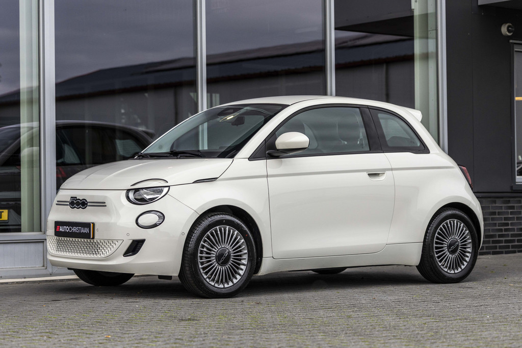 Fiat 500 (KXL40N) met abonnement