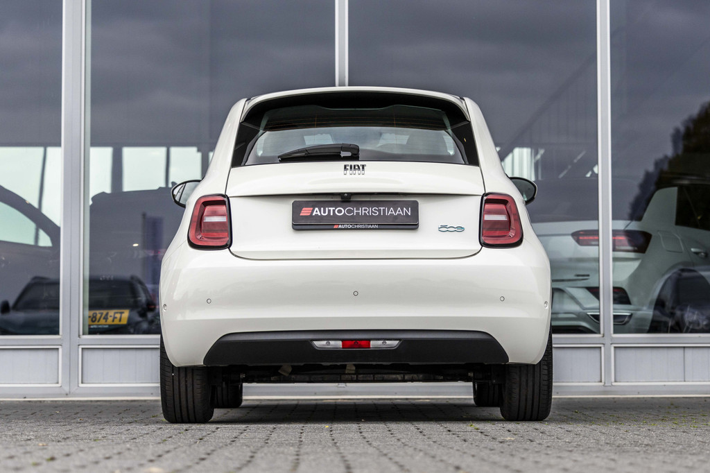 Fiat 500 (KXL40N) met abonnement