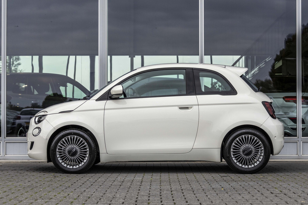 Fiat 500 (KXL40N) met abonnement