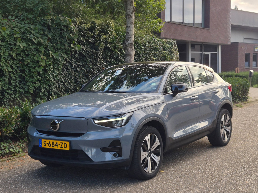 Volvo C40 (S684ZD) met abonnement