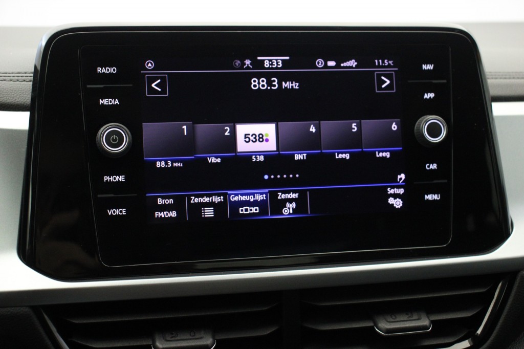 Volkswagen T-Roc (P461XX) met abonnement