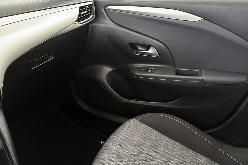 Opel Corsa (S689FL) met abonnement