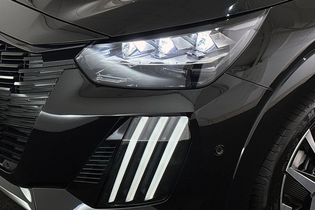 Peugeot 208 (JTP88K) met abonnement