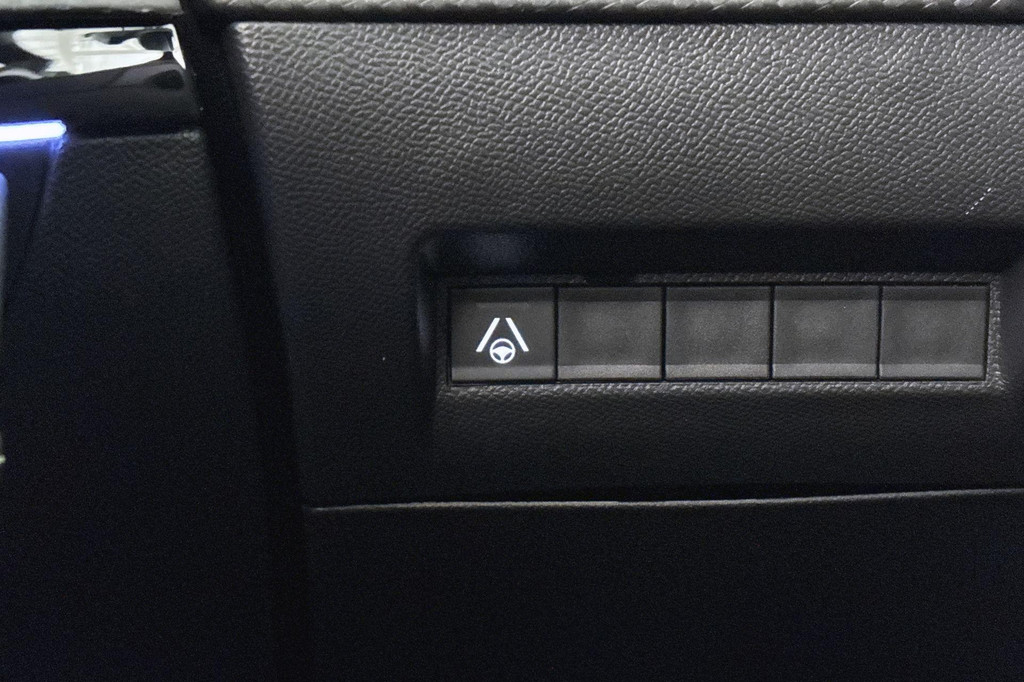 Peugeot 208 (JTP88K) met abonnement