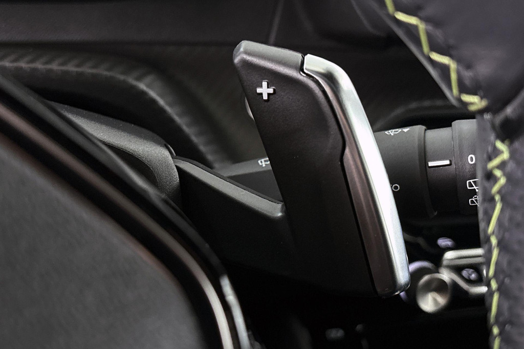 Peugeot 208 (JTP88K) met abonnement