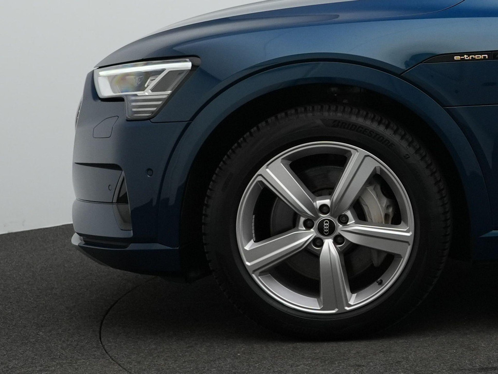 Audi e-tron (P749XP) met abonnement