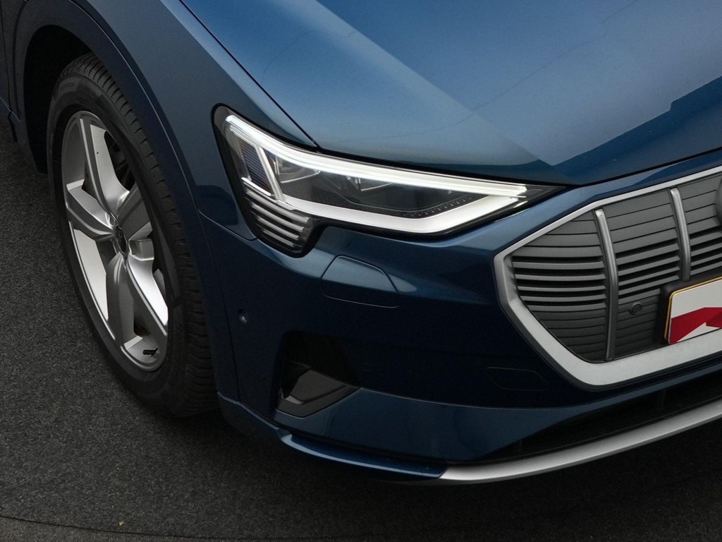 Audi e-tron (P749XP) met abonnement