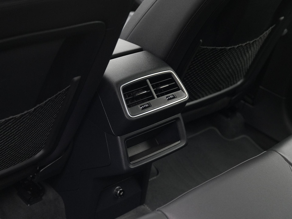 Audi e-tron (P749XP) met abonnement