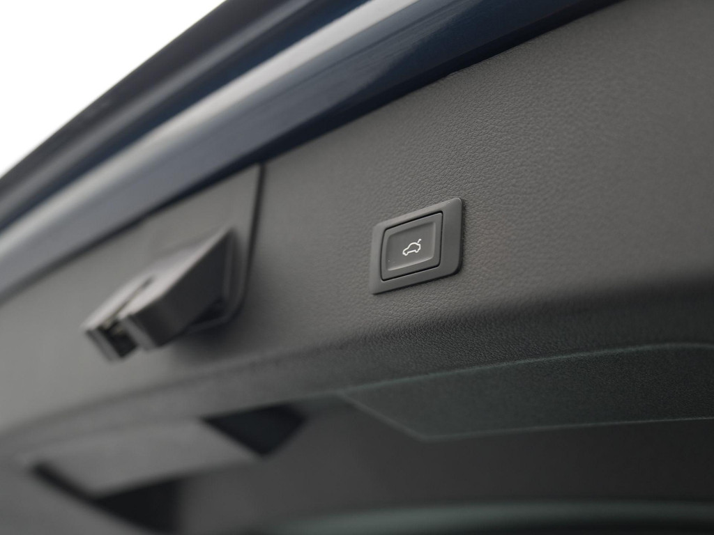Audi e-tron (P749XP) met abonnement