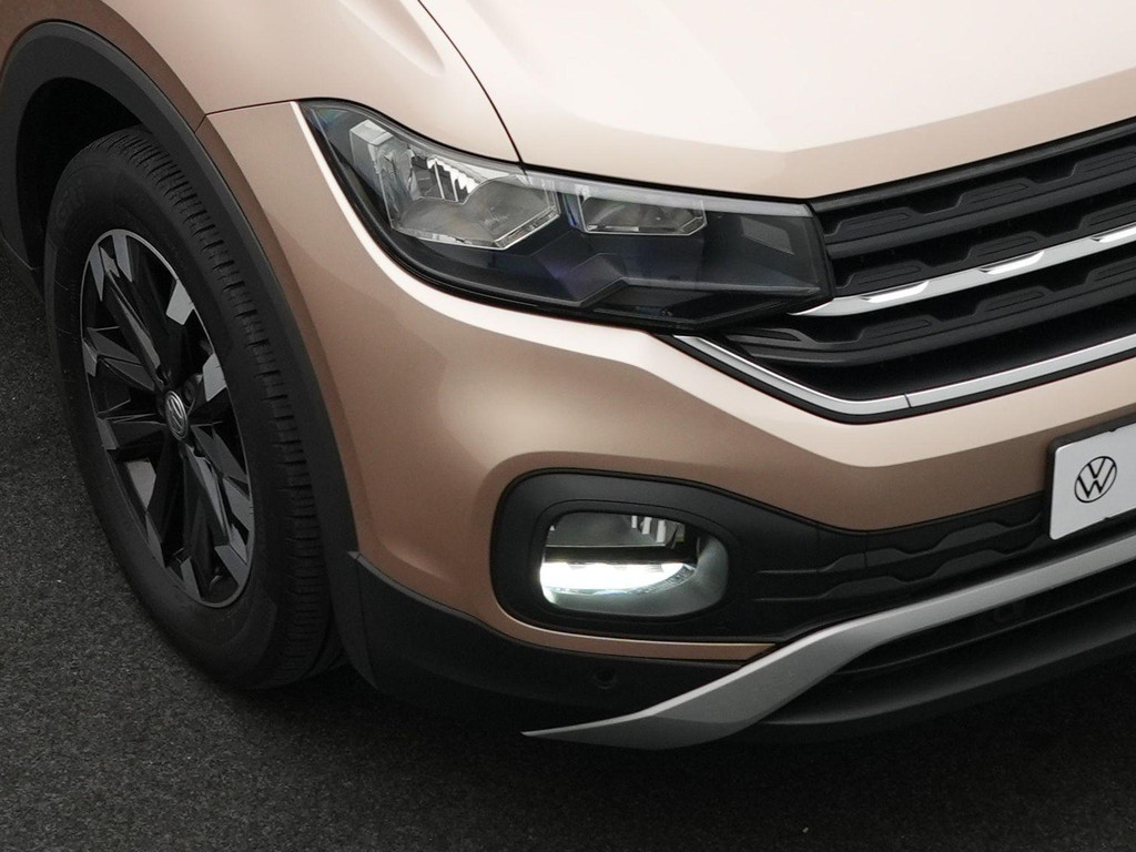 Volkswagen T-Cross (L728RZ) met abonnement