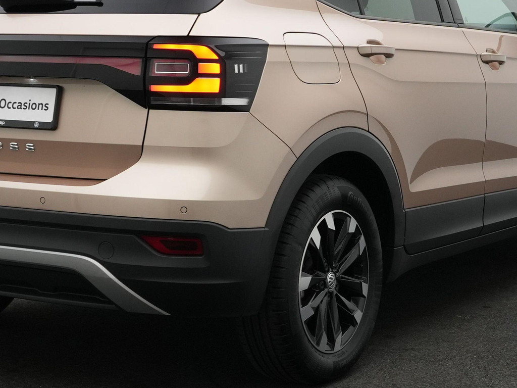 Volkswagen T-Cross (L728RZ) met abonnement