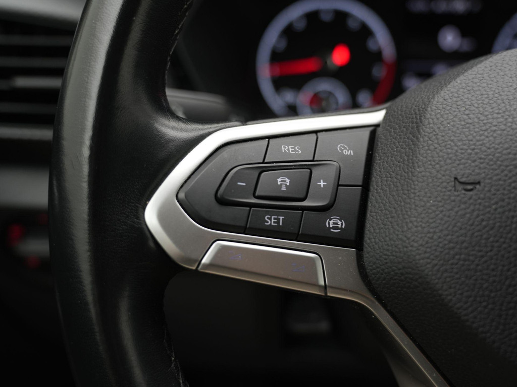 Volkswagen T-Cross (L728RZ) met abonnement