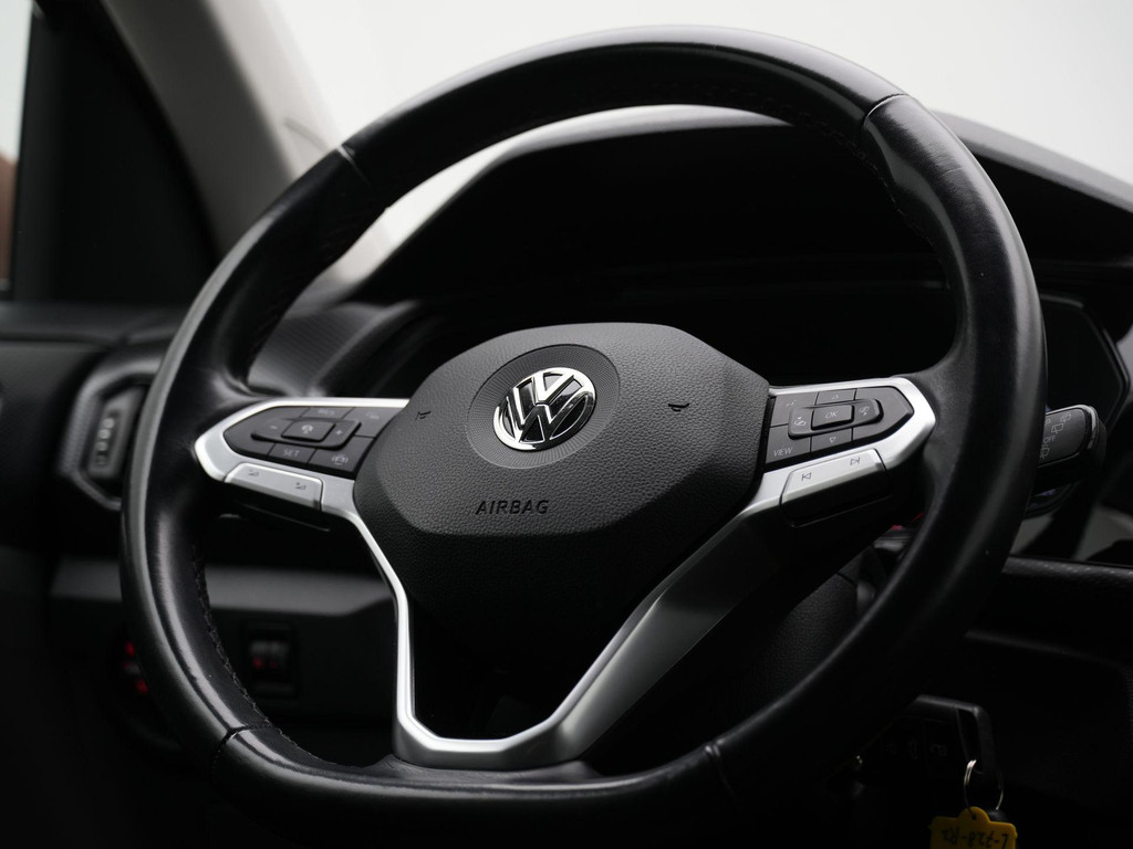 Volkswagen T-Cross (L728RZ) met abonnement