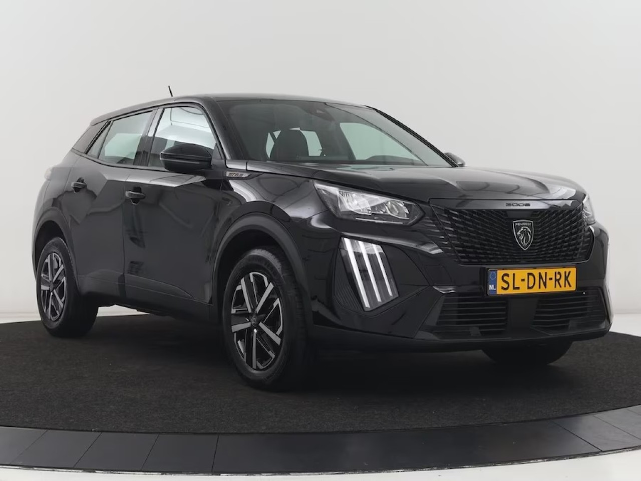 Peugeot 2008 (KND11J) met abonnement