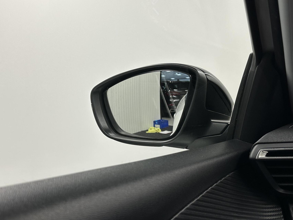 Peugeot 208 (R073GZ) met abonnement