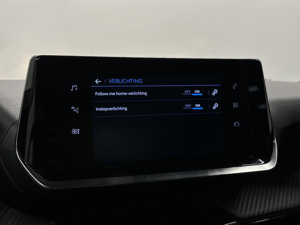 Peugeot 208 (R073GZ) met abonnement