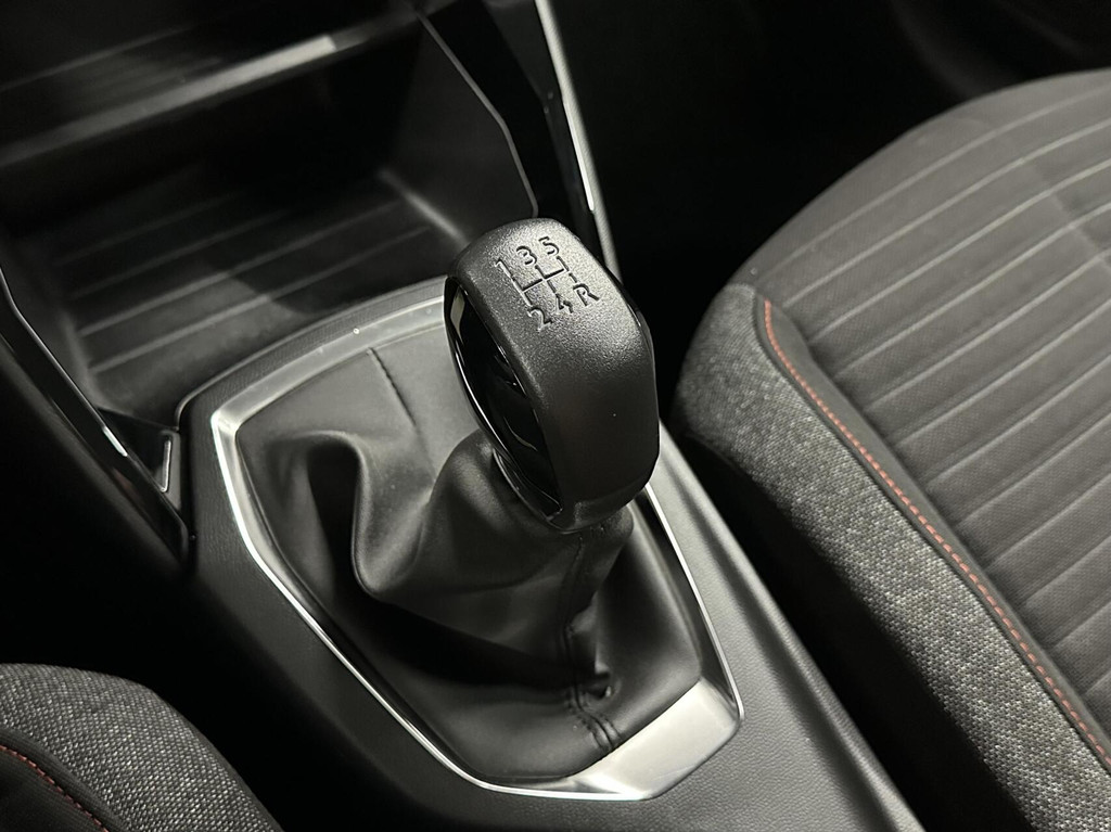 Peugeot 208 (R073GZ) met abonnement