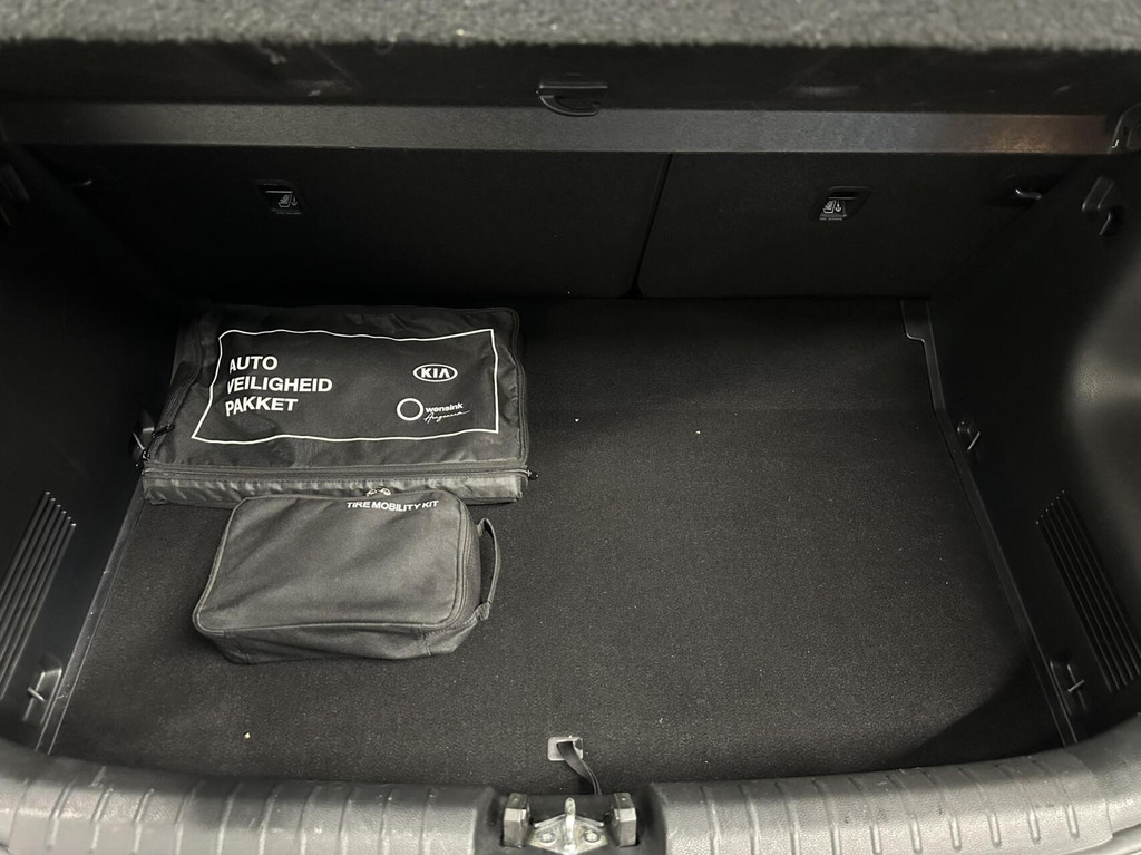 Kia Stonic (P343PX) met abonnement