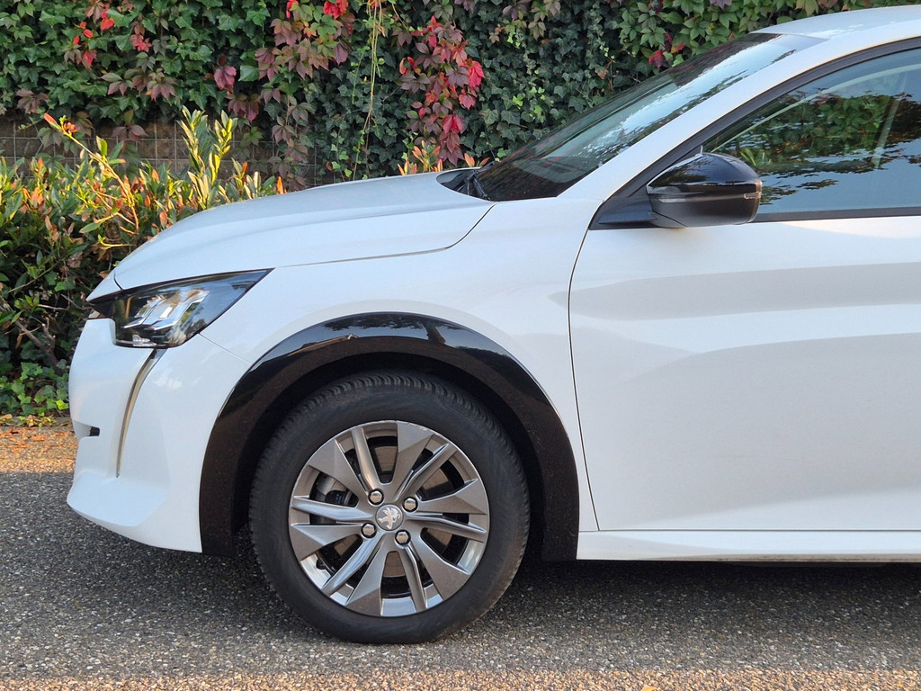Peugeot e-208 (T555GR) met abonnement