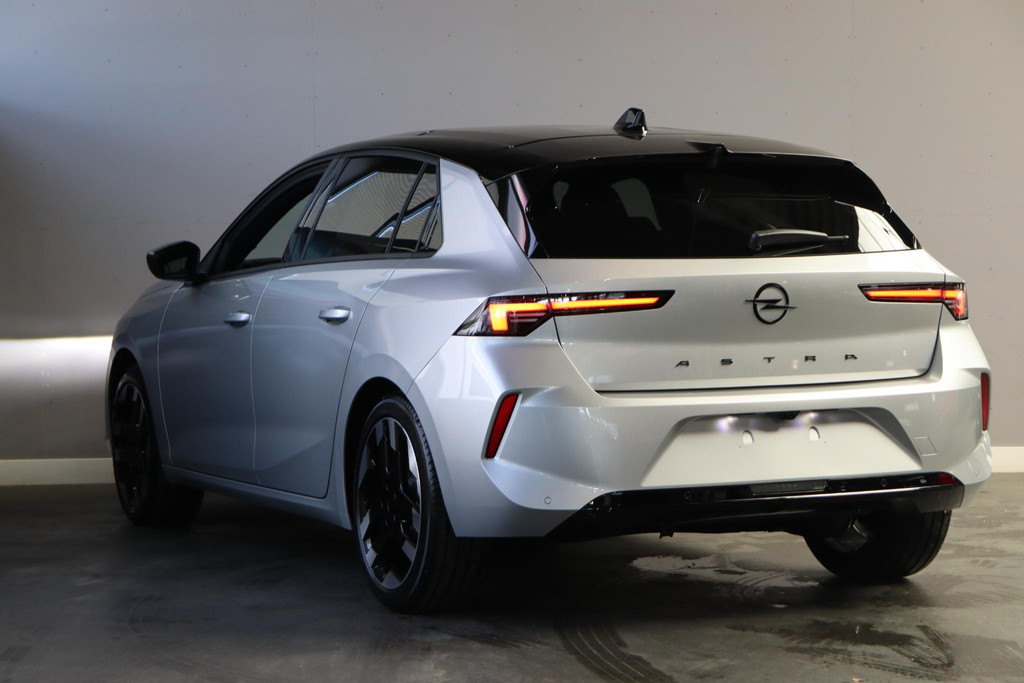 Opel Astra (KVB14Z) met abonnement