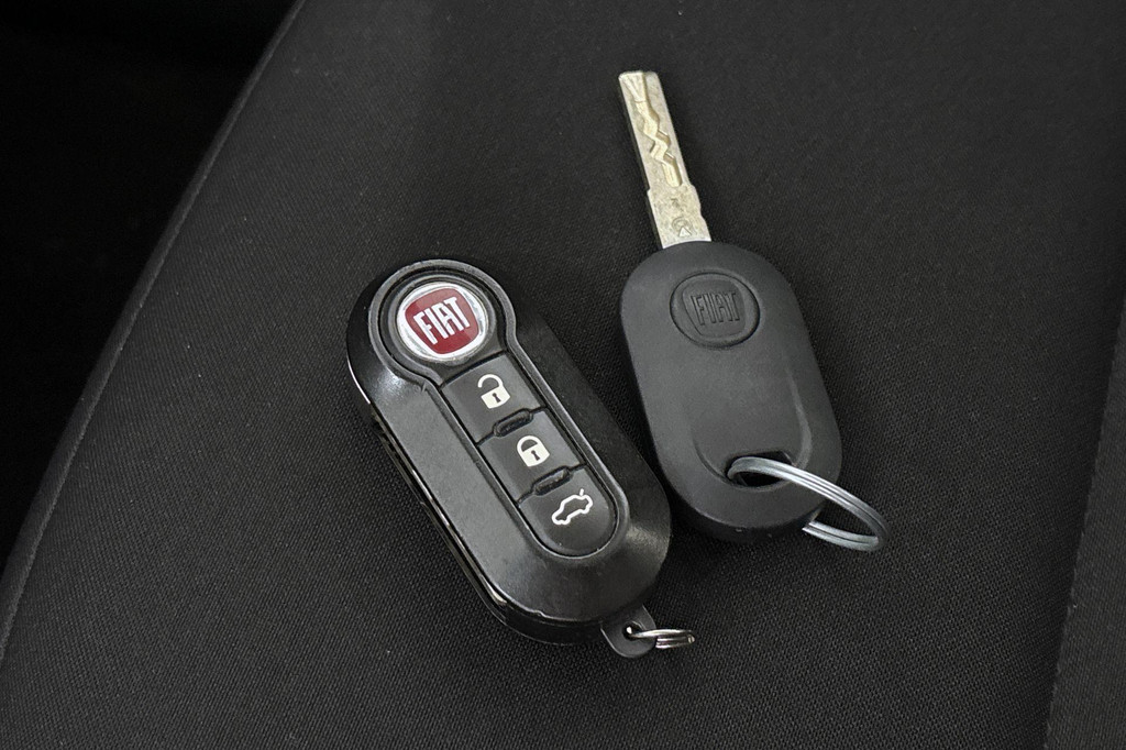 Fiat Panda (S420ZD) met abonnement
