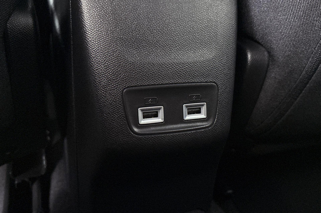 Peugeot 208 (R983KH) met abonnement
