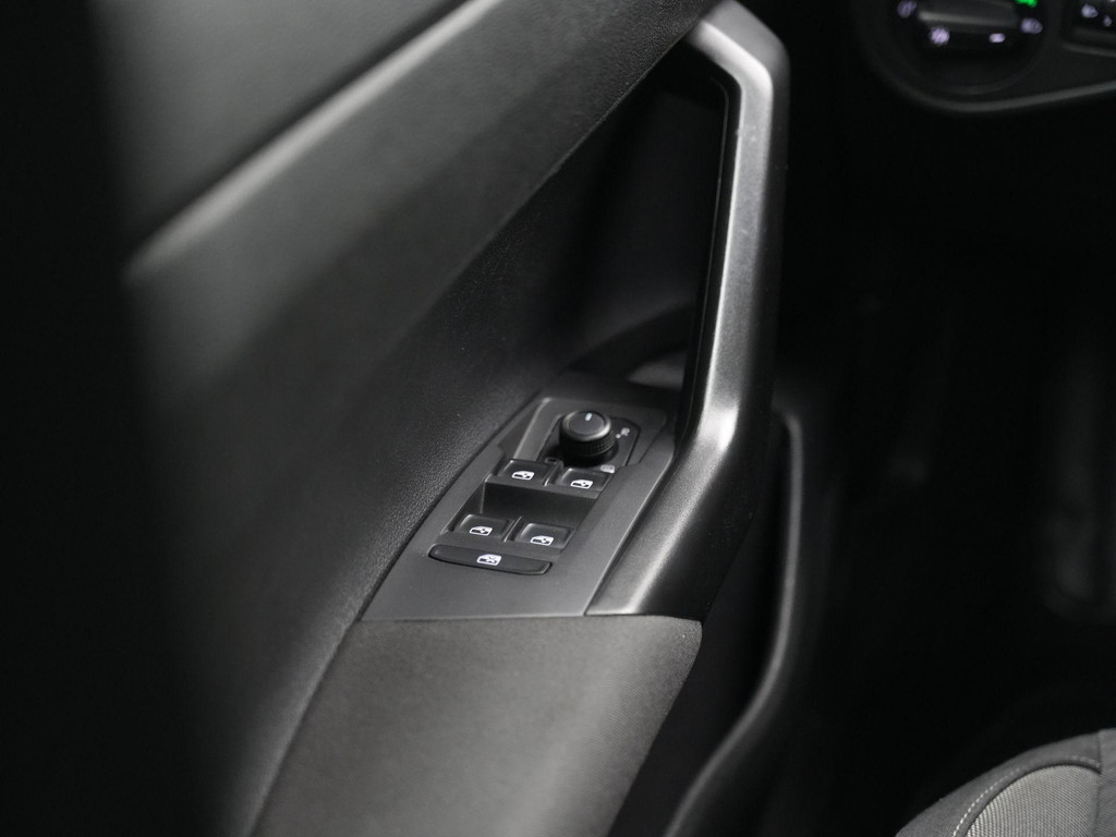 Volkswagen Polo (KXD11X) met abonnement