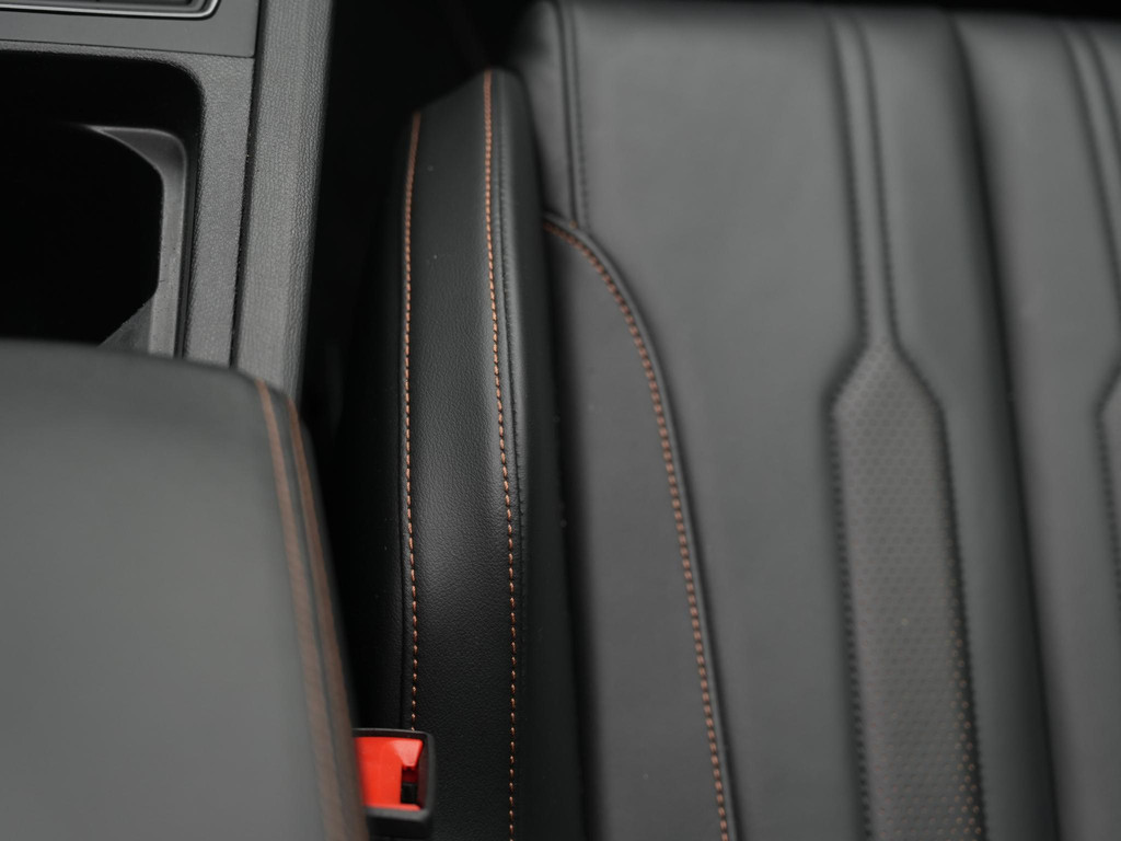 CUPRA Leon (KVP70G) met abonnement