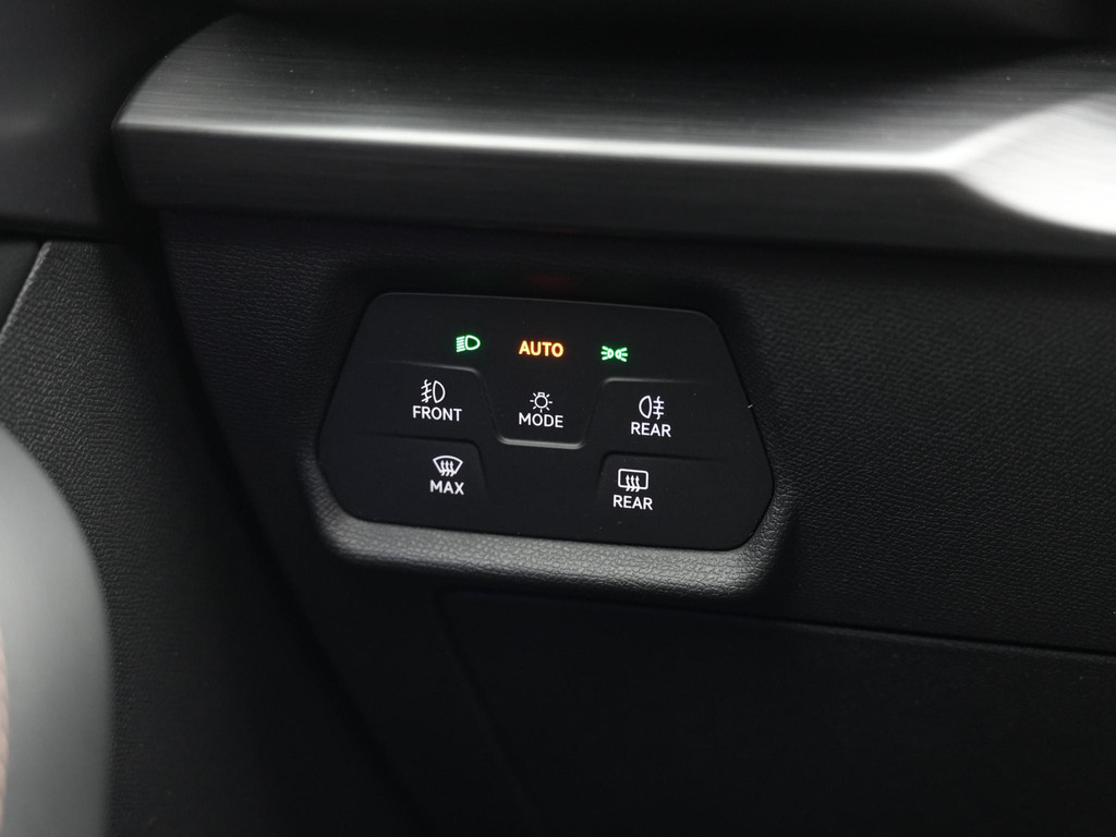 CUPRA Leon (KVP70G) met abonnement