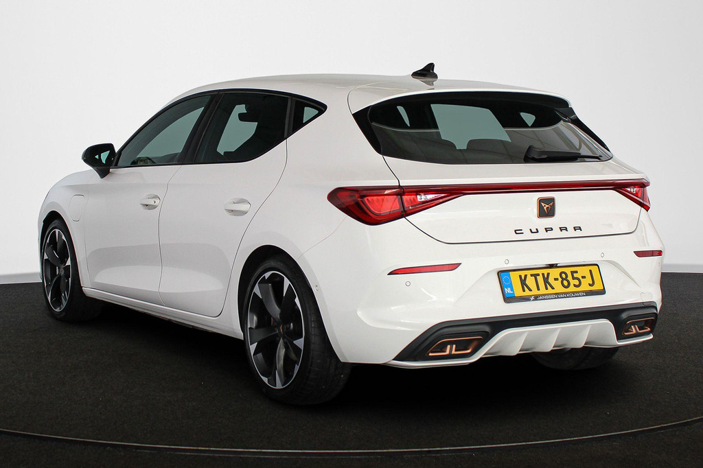 CUPRA Leon (KTK85J) met abonnement