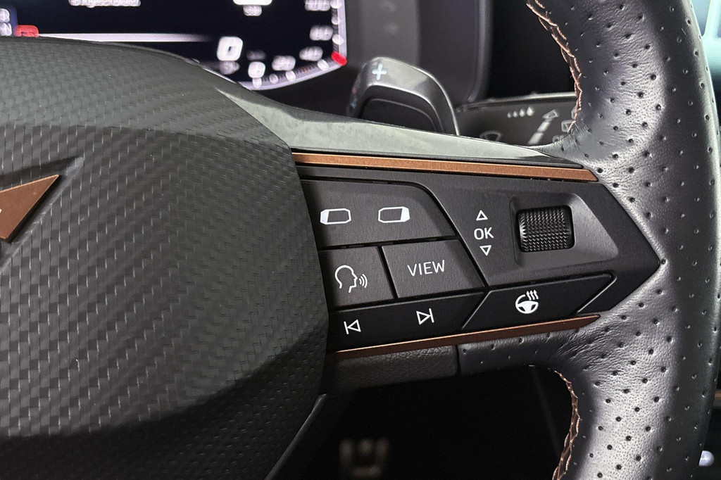 CUPRA Leon (KTK85J) met abonnement