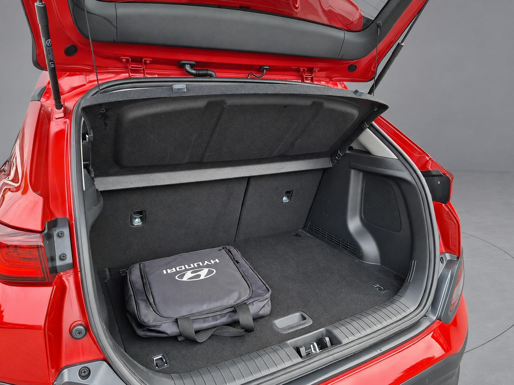 Hyundai Kona (K740JH) met abonnement
