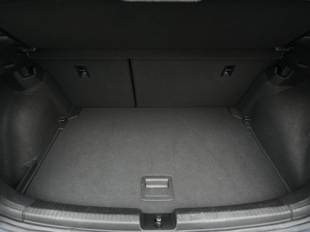 Volkswagen Polo (KTK24F) met abonnement