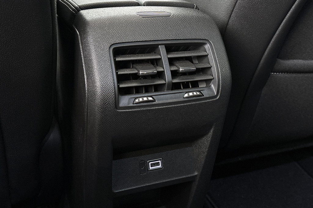 Opel Astra (KVN47B) met abonnement