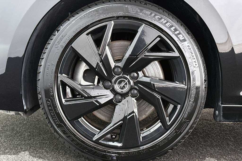 Opel Astra (KVN47B) met abonnement