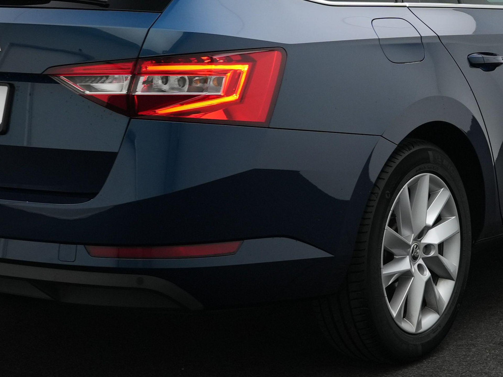 ŠKODA Superb (P391LZ) met abonnement