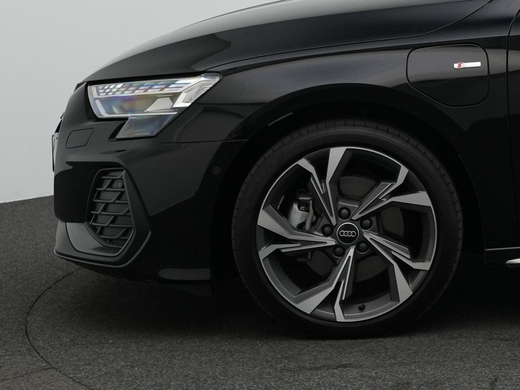 Audi A3 (KRD33T) met abonnement
