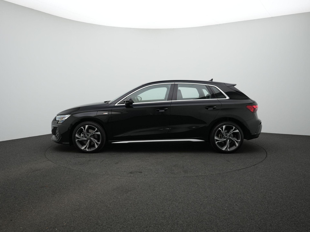 Audi A3 (KRD33T) met abonnement