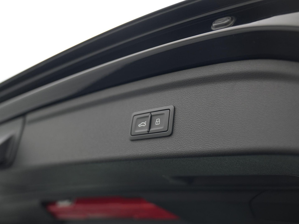 Audi A3 (KRD33T) met abonnement