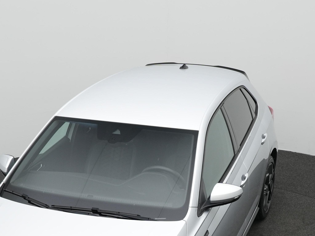 Volkswagen Polo (KTJ81V) met abonnement