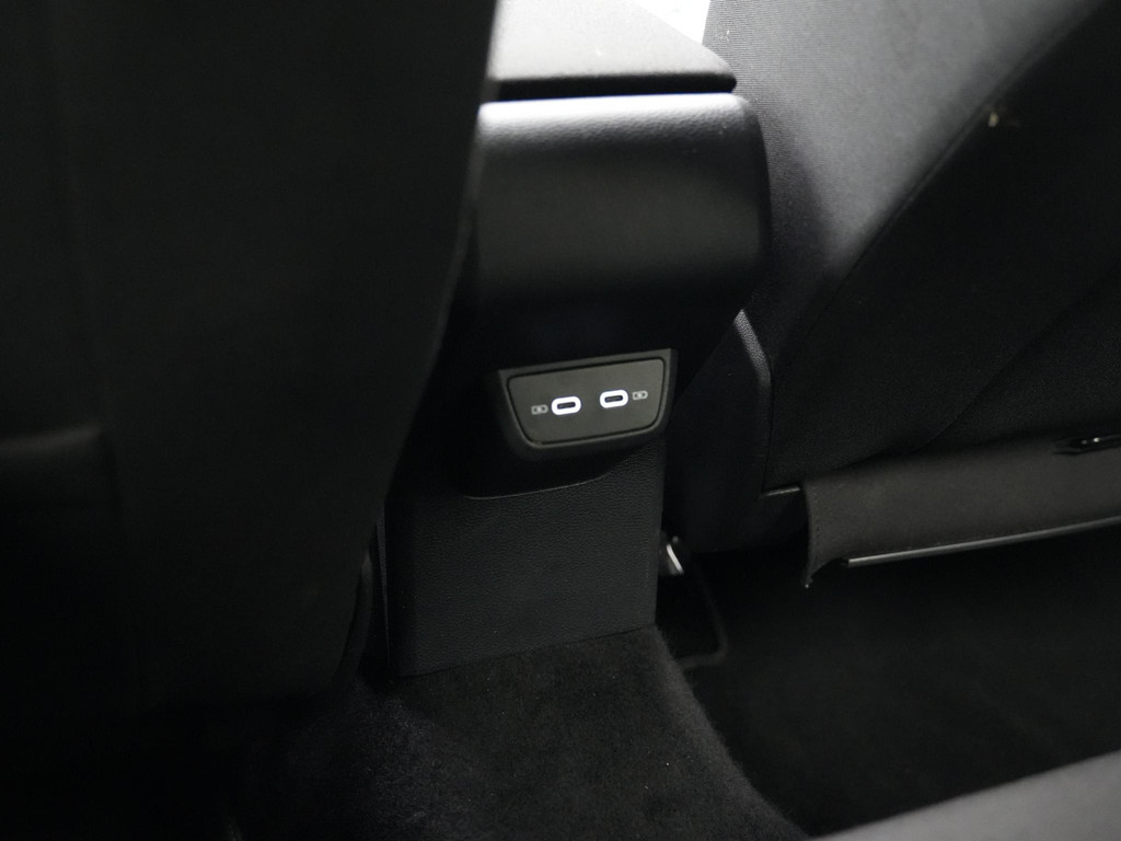 Volkswagen Polo (KTJ81V) met abonnement