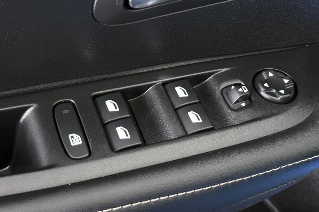 Peugeot 208 (HVD53Z) met abonnement