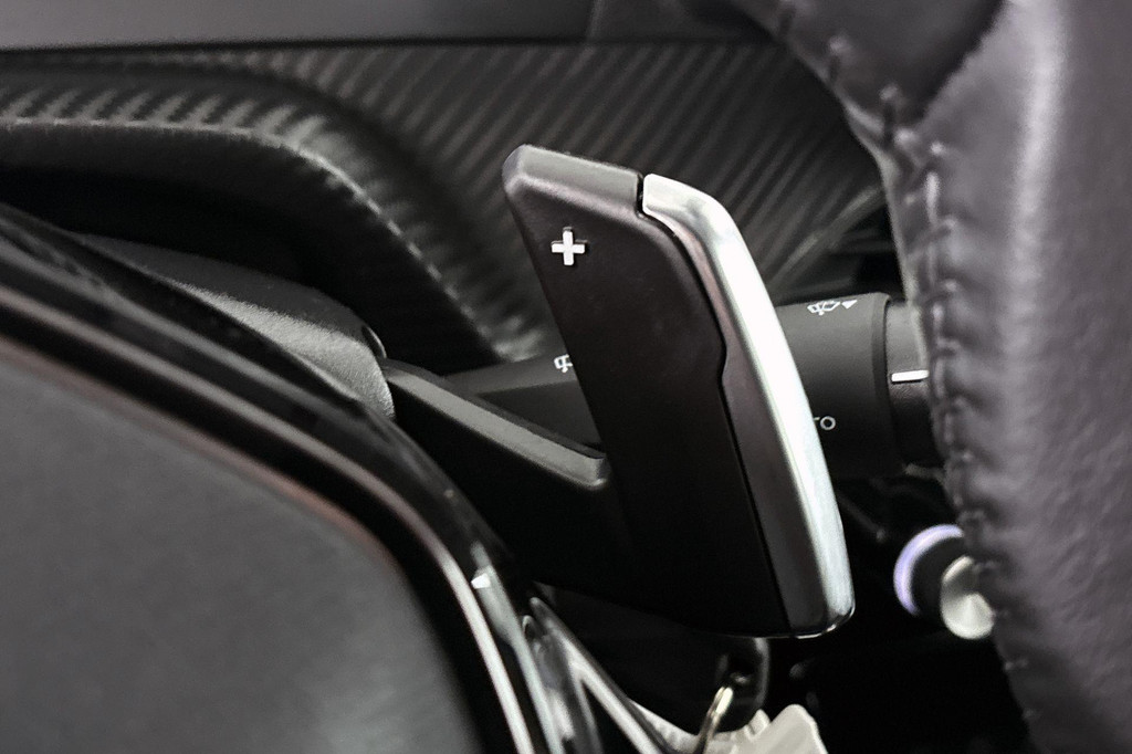 Peugeot 208 (HVD53Z) met abonnement
