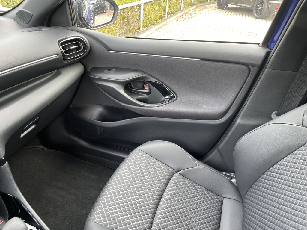 Toyota Yaris (HNS53Z) met abonnement