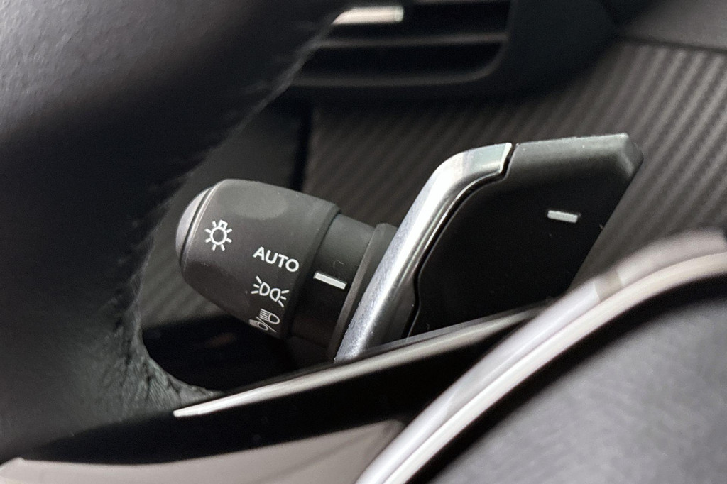 Peugeot 208 (HKV69L) met abonnement