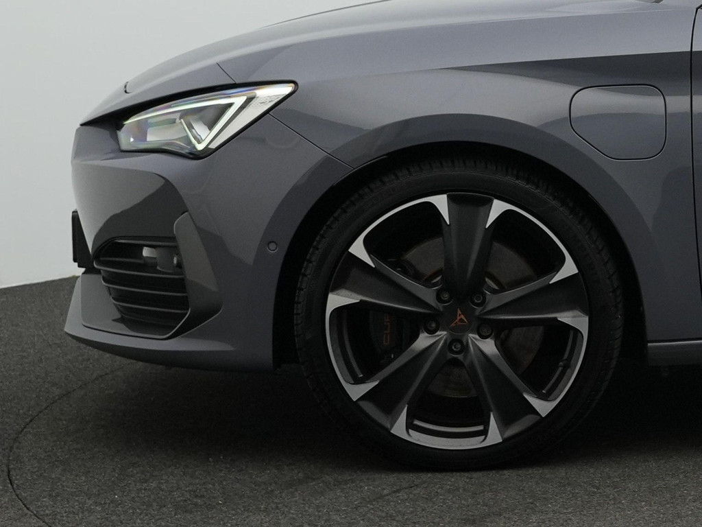 CUPRA Leon (KZB38R) met abonnement