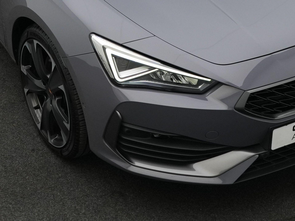 CUPRA Leon (KZB38R) met abonnement